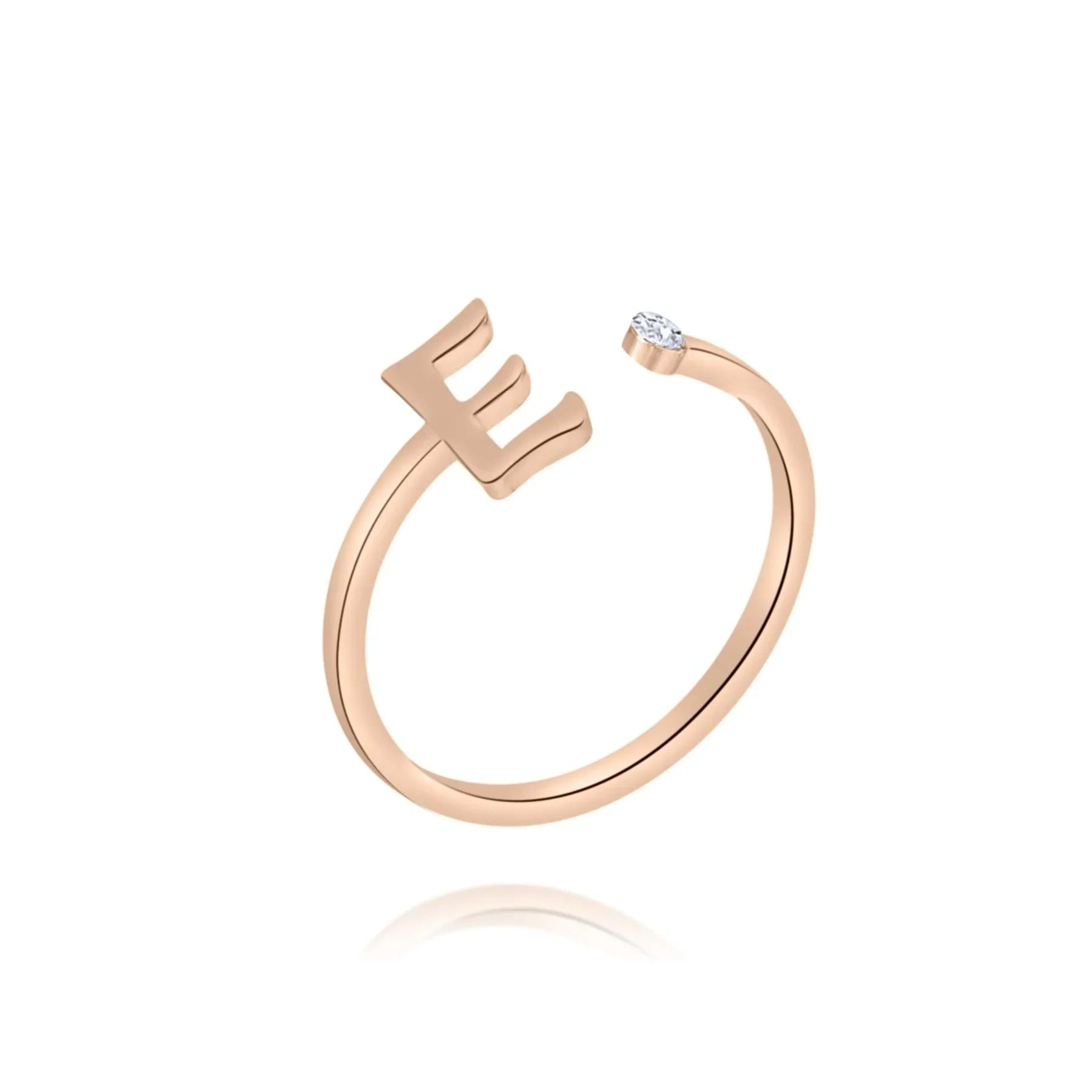 Bague avec initiale et pierre de naissance