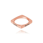 Bague carrée à quatre prénoms