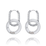 Boucles d’oreilles créoles gravées avec anneau torsadé et cristal